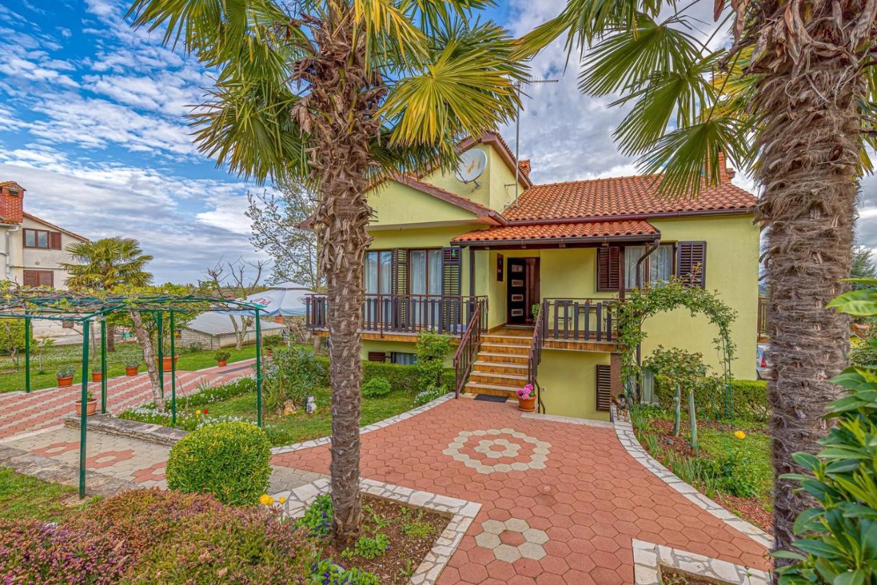 Apartment Flores Stari Pazin Экстерьер фото