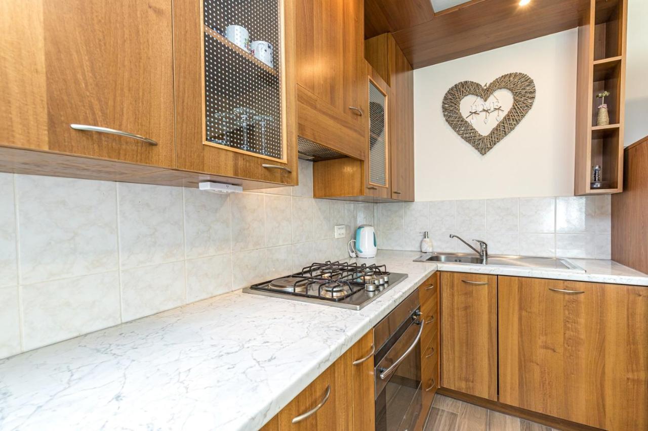 Apartment Flores Stari Pazin Экстерьер фото
